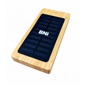 BNI powerbank napelemes 8.000 mAh bambusz burkolattal